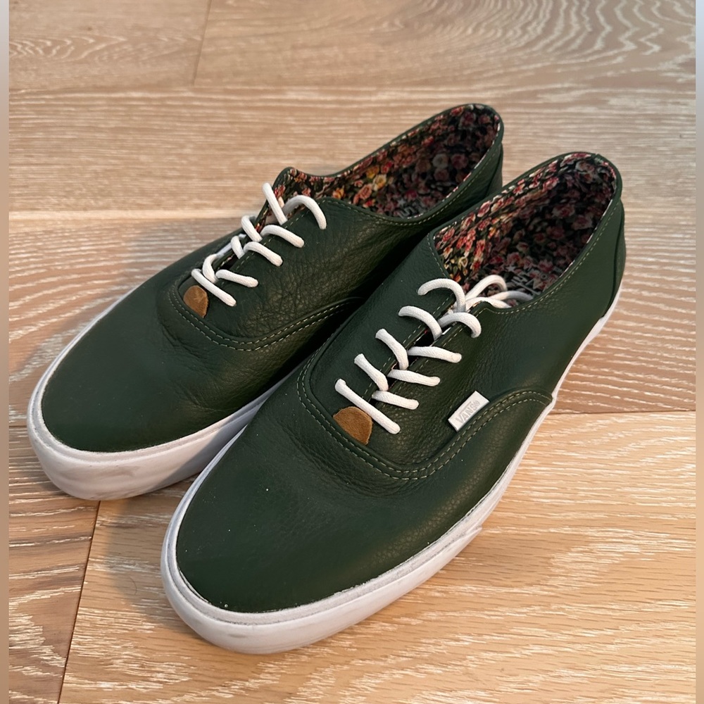 Men’s Green Leather Cans Size 12